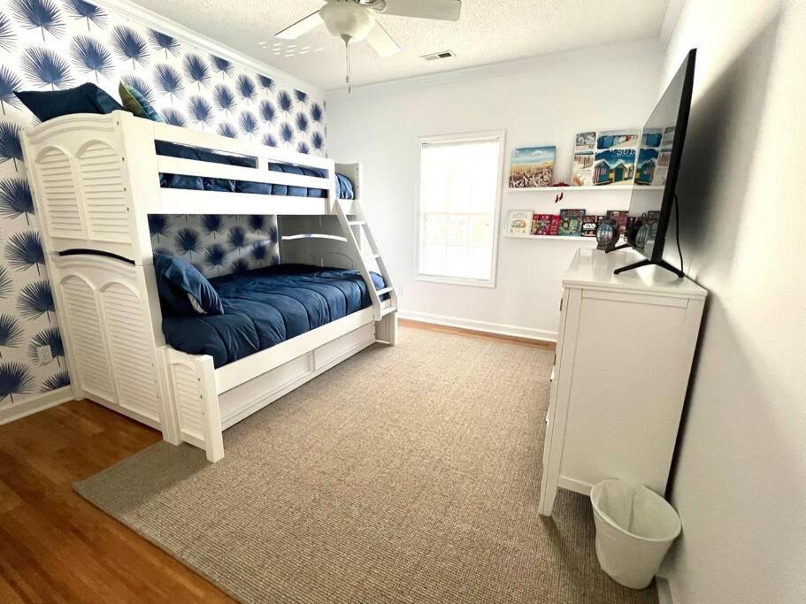 Walk To The Beach-Sleeps 10 And Golfcart Myrtle Beach Zewnętrze zdjęcie